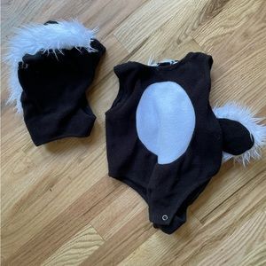 Pottery Barn Kids Skunk Costume 6-12 months